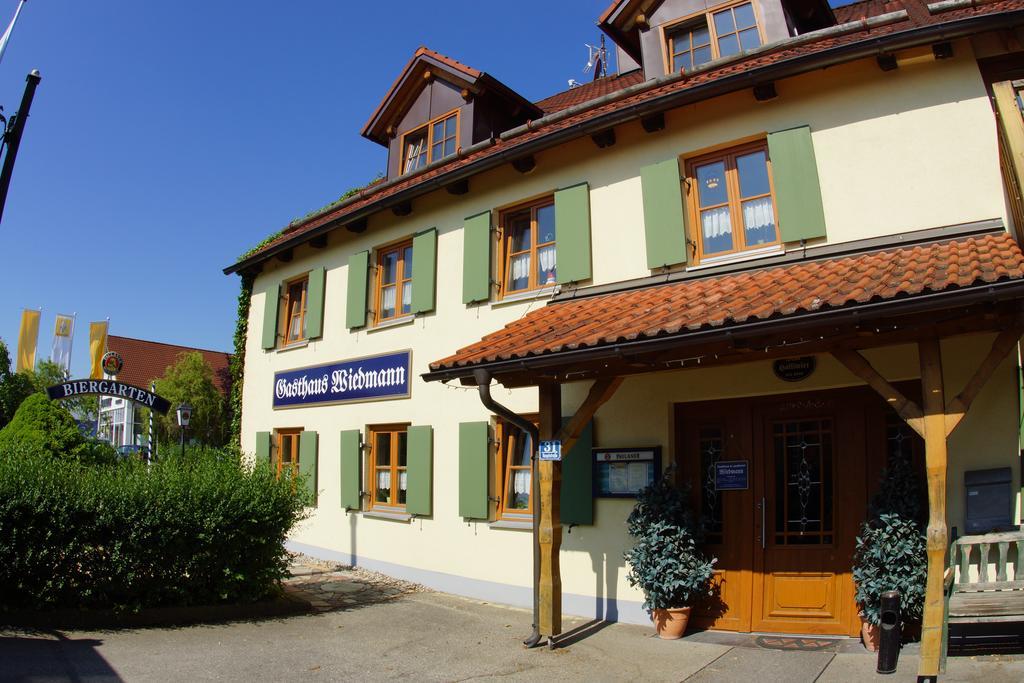 Gasthaus Und Landhotel Wiedmann Eresing Екстериор снимка