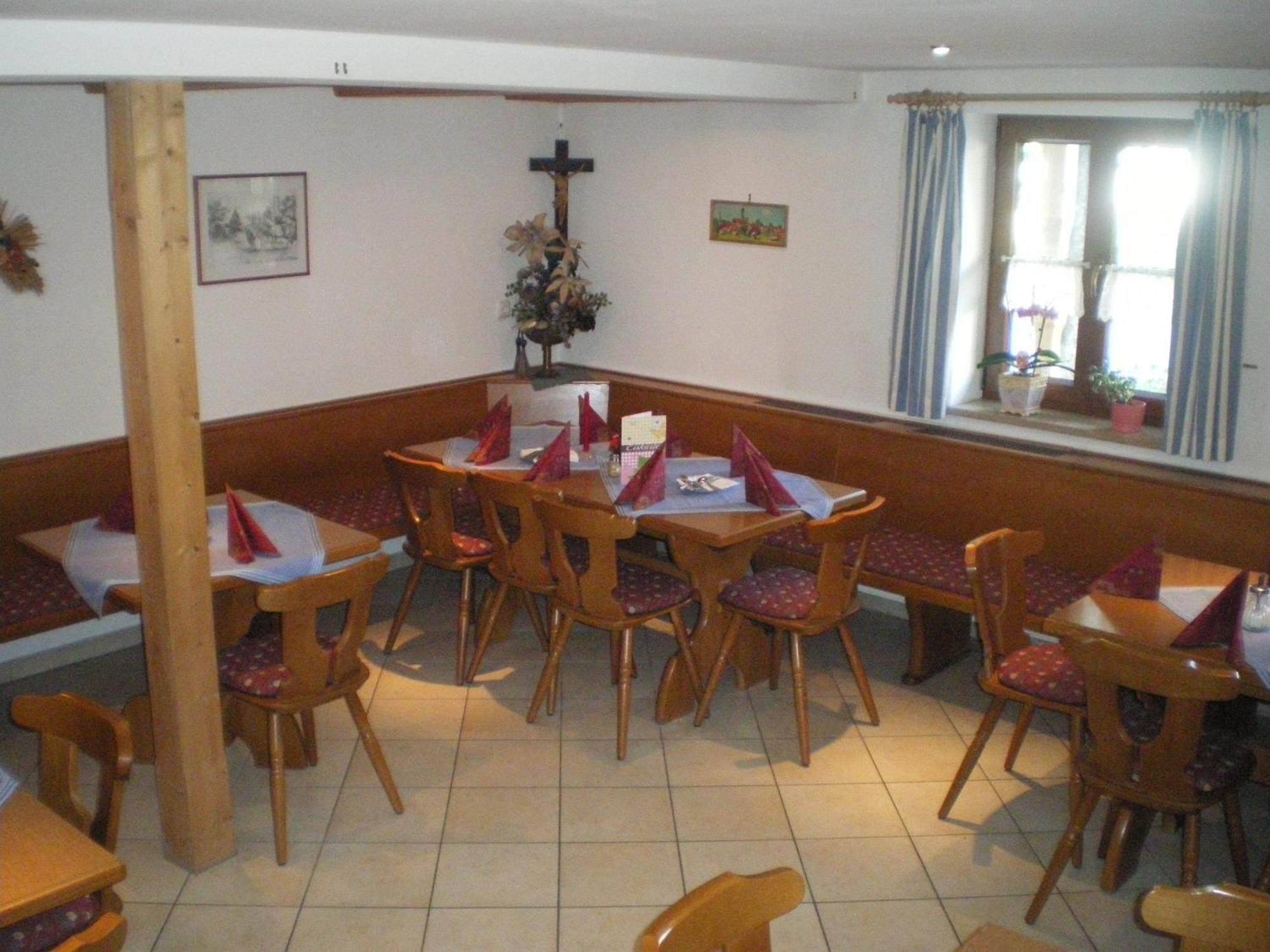 Gasthaus Und Landhotel Wiedmann Eresing Екстериор снимка