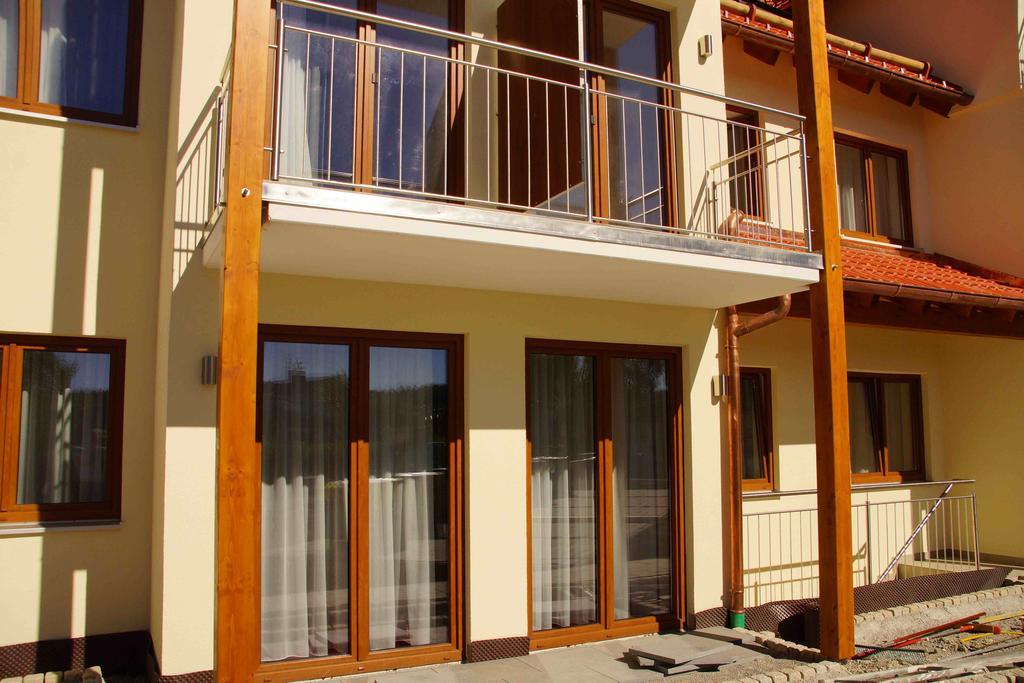 Gasthaus Und Landhotel Wiedmann Eresing Екстериор снимка