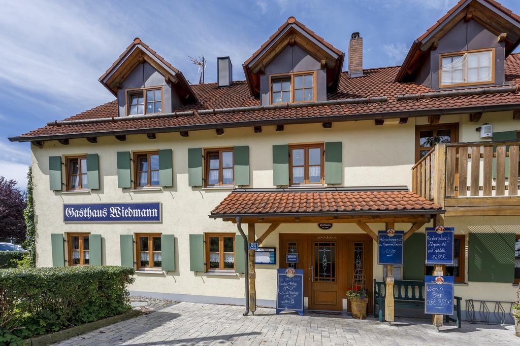Gasthaus Und Landhotel Wiedmann Eresing Екстериор снимка